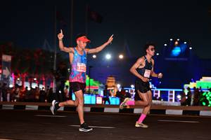 BIB: 258
                            <button type="button" onclick="openModal(15051933)" class="btn btn-primary btn-sm float-right btn-popup" data-toggle="modal" data-target=".modal-high-quality">
                        <i class="fas fa-shopping-cart"></i> Add to Cart
                    </button>
                                            <button type="button" onclick="isThisMe(15051933, true)" class="btn btn-success btn-sm float-right btn-popup btn-isme hidden" data-toggle="tooltip" data-placement="bottom" title="นี่คือรูปของคุณใช่ไหม คลิกที่นี่เพื่อเอาเข้าอัลบั้ม">
                        <i class="fas fa-plus"></i> Add to album
                    </button>
                    <button type="button" onclick="isThisMe(15051933, false)" class="btn btn-warning btn-sm float-right btn-popup btn-isnotme hidden">
                        <i class="fas fa-ban"></i> Remove from album
                    </button>